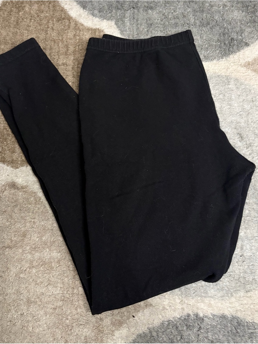 Women’s thick black leggings